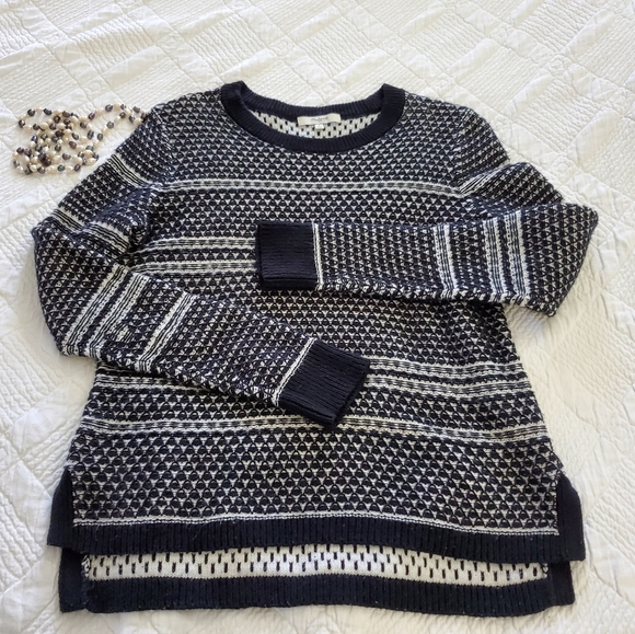 Madewell Tops - Madewell B&W Knit Sweater
